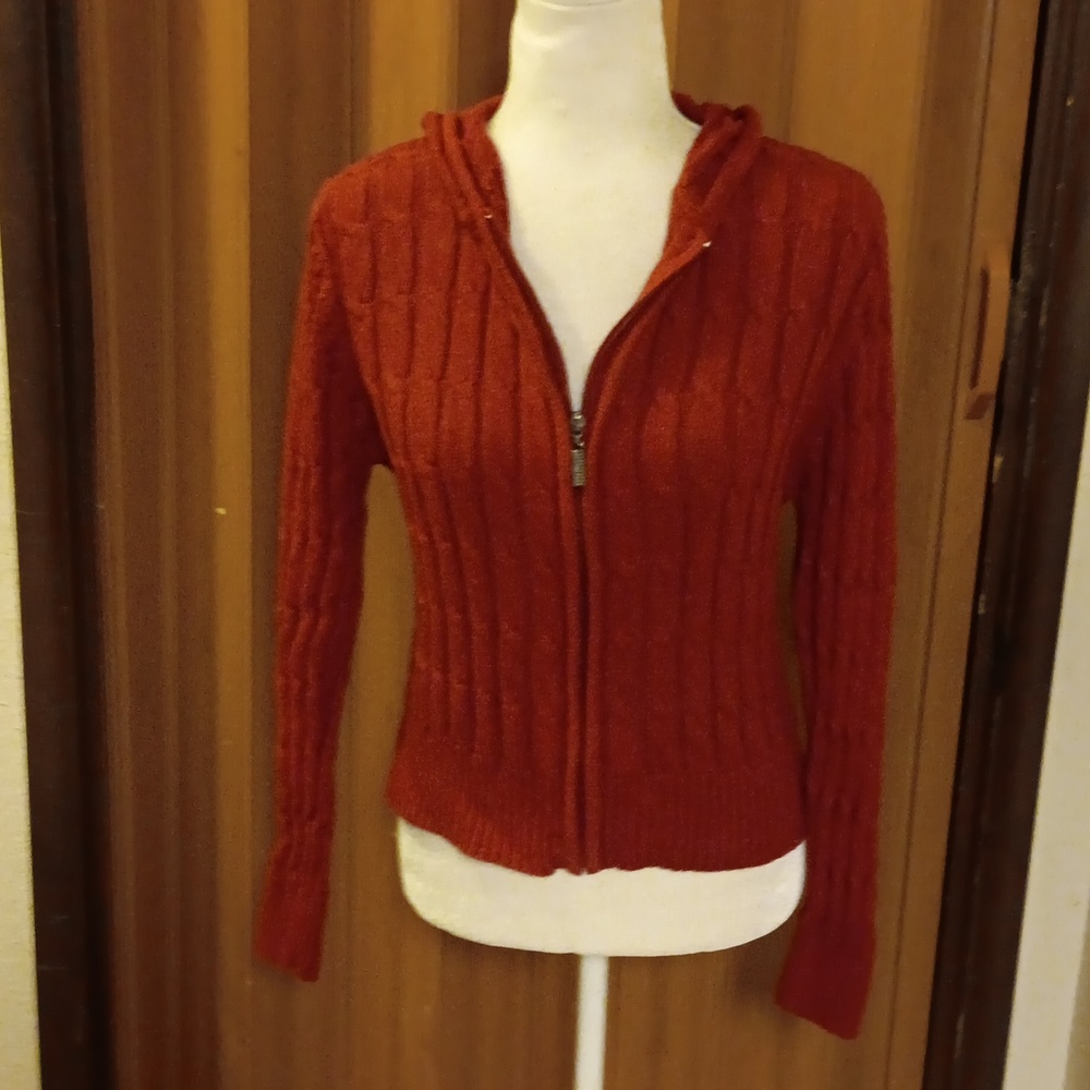 FESTIVAL RED ZIP UP HOODED SWEATER